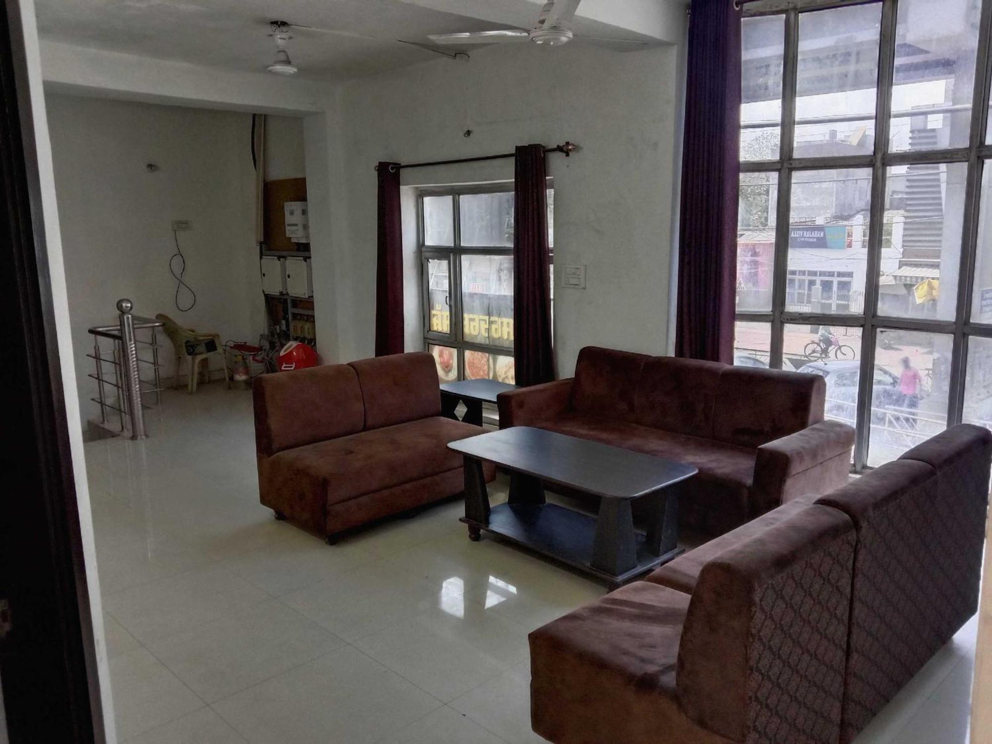Spot On Hotel Deepak Palace Amritsar Luaran gambar