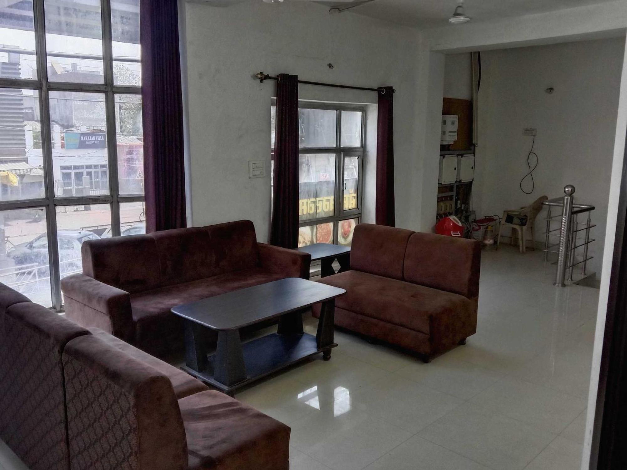 Spot On Hotel Deepak Palace Amritsar Luaran gambar