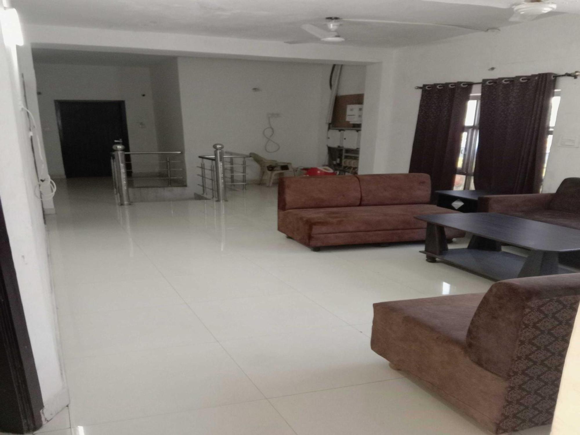 Spot On Hotel Deepak Palace Amritsar Luaran gambar